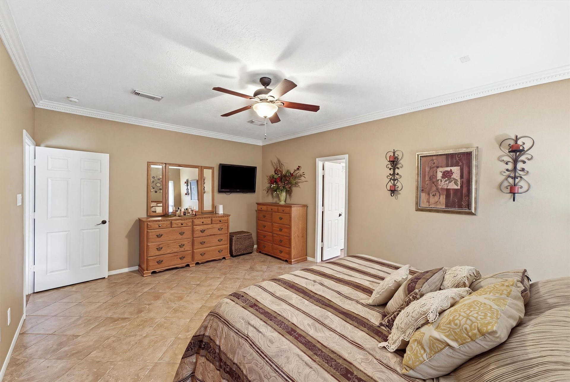 19427 Sapphire Circle, Magnolia, TX 77355