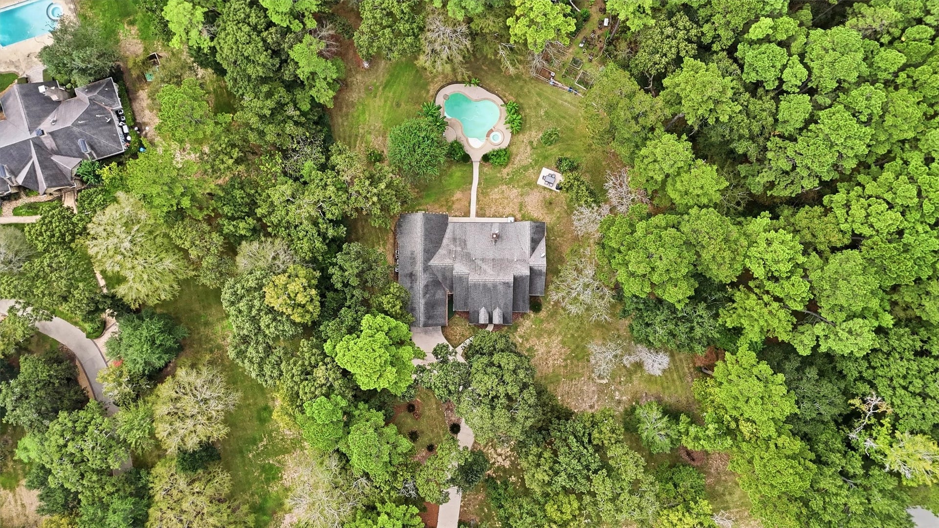 19427 Sapphire Circle, Magnolia, TX 77355