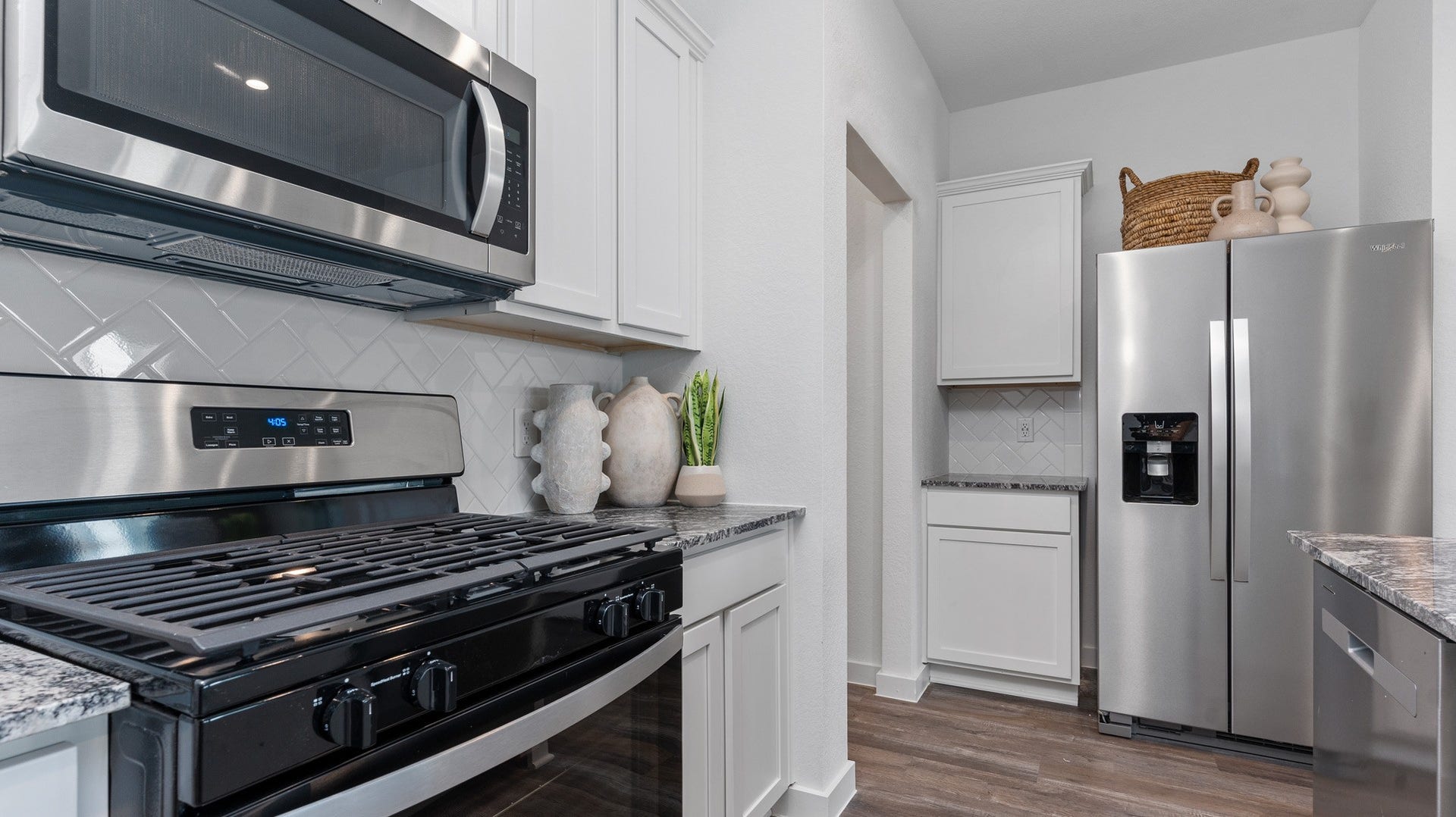 7611 Inwood Hills Lane, Houston, TX 77088 7611 Inwood Hills Lane, Houston, TX 77088