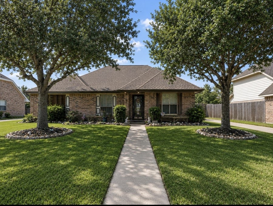 Property photo for 15815 Ridge Park Drive, Houston, TX
