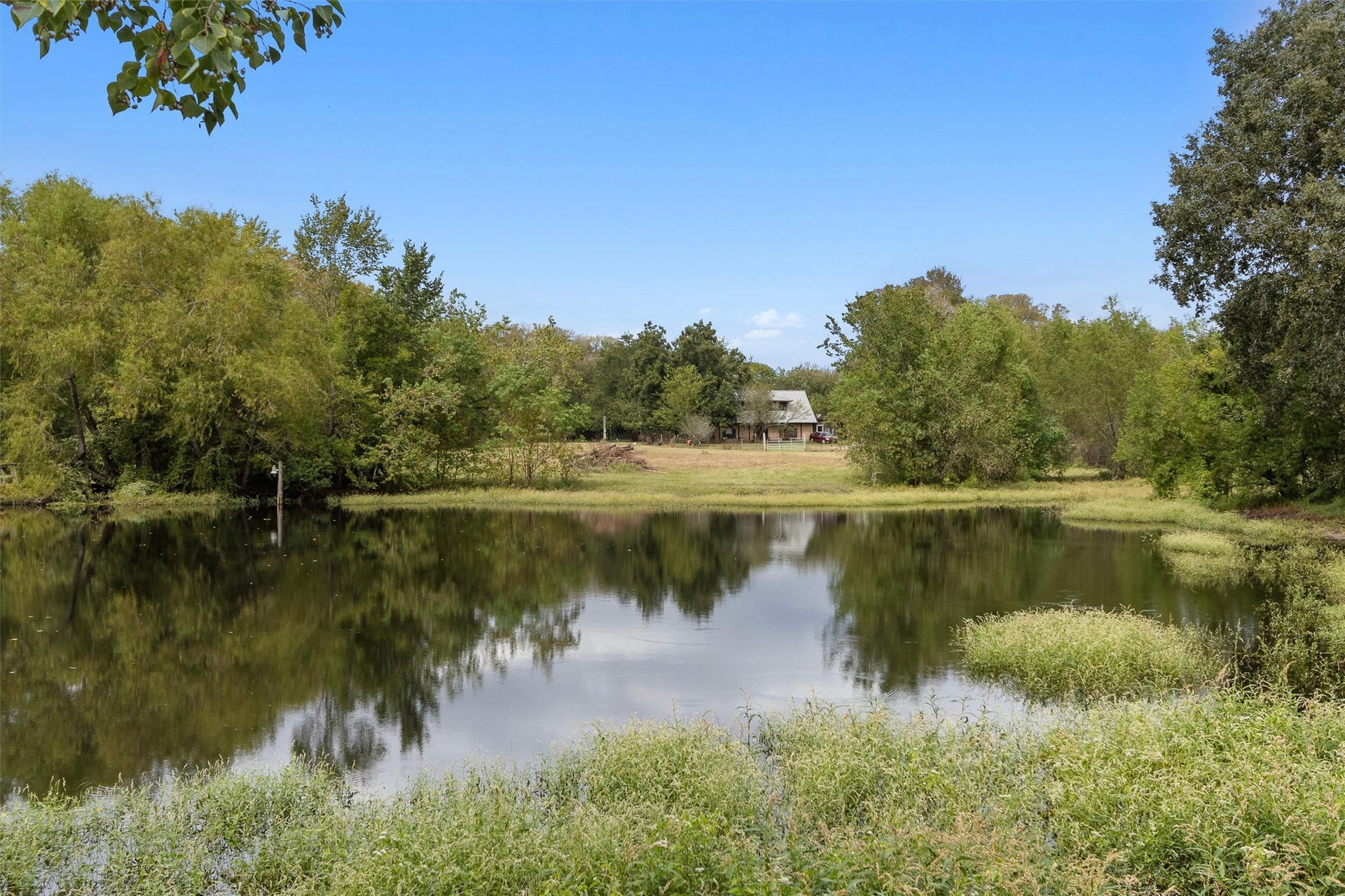 26962 Old Highway 105 W, Montgomery, TX 77316 26962 Old Highway 105 W, Montgomery, TX 77316