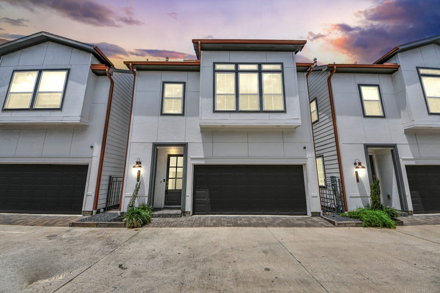 Property photo for 9577 Neuens Road, #B, Houston, TX