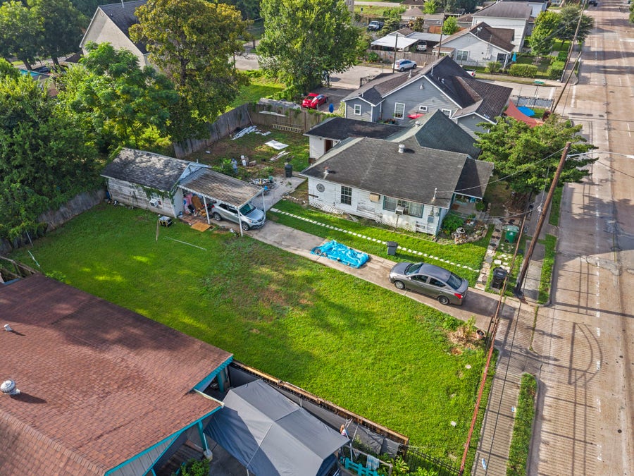 Property photo for 5604 Elysian Street, Houston, TX