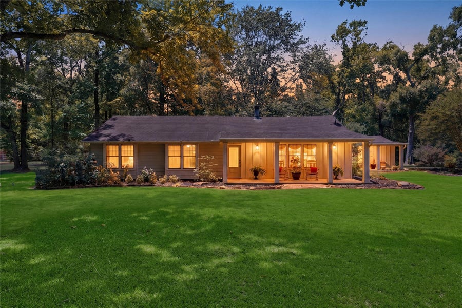 Property photo for 70 Oak Leaf Drive, Huffman, TX