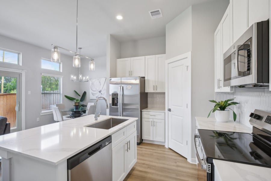 Property photo for 5709 Spring Stuebner Rd, Spring, TX
