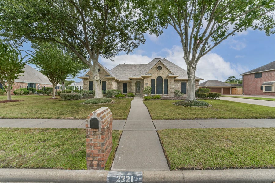 Property photo for 2321 St Patrick Lane, Deer Park, TX