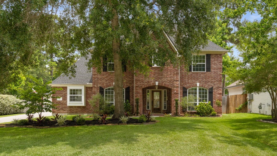 Property photo for 26 Monet Bend Place, The Woodlands, TX