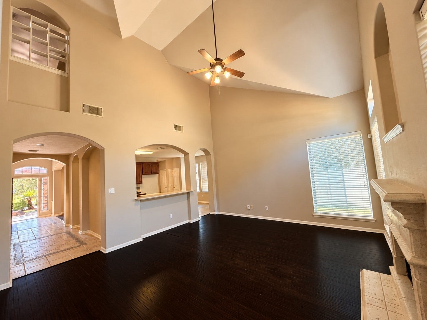 9226 Edgeloch Drive, Spring, TX 77379 9226 Edgeloch Drive, Spring, TX 77379