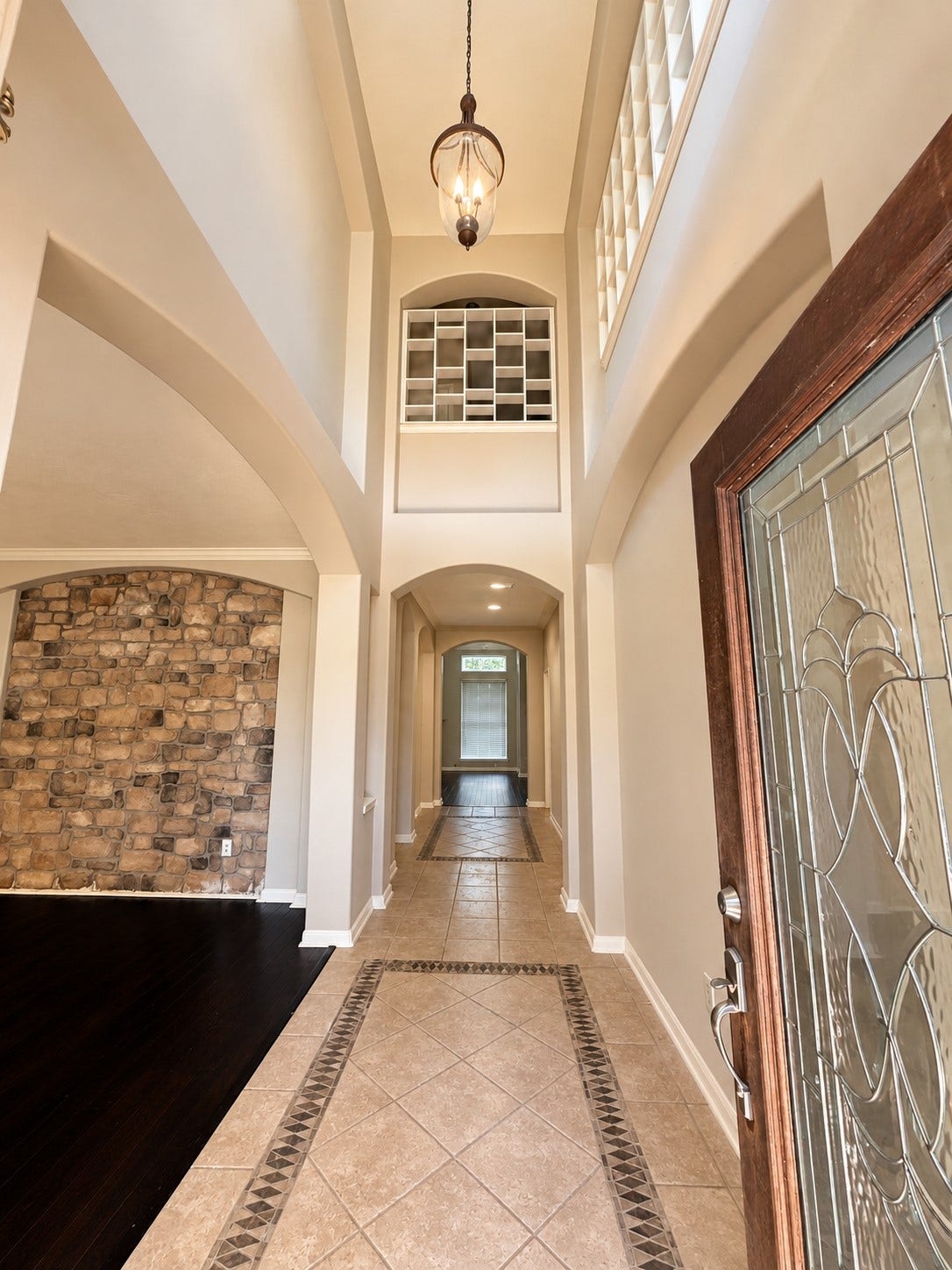 9226 Edgeloch Drive, Spring, TX 77379 9226 Edgeloch Drive, Spring, TX 77379
