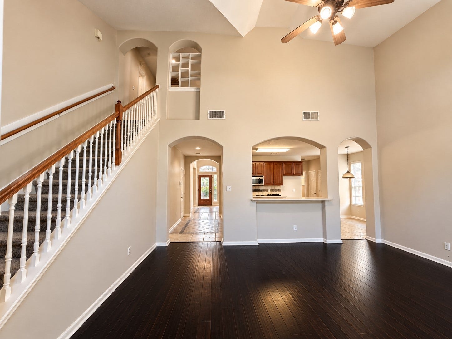 9226 Edgeloch Drive, Spring, TX 77379 9226 Edgeloch Drive, Spring, TX 77379