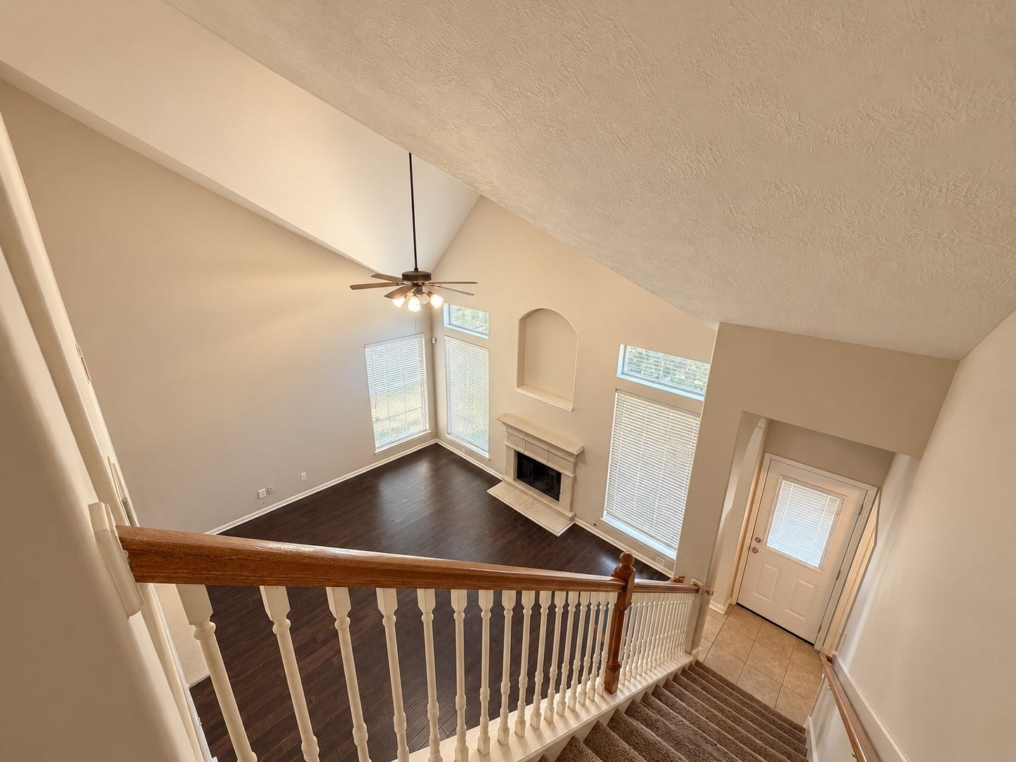 9226 Edgeloch Drive, Spring, TX 77379 9226 Edgeloch Drive, Spring, TX 77379