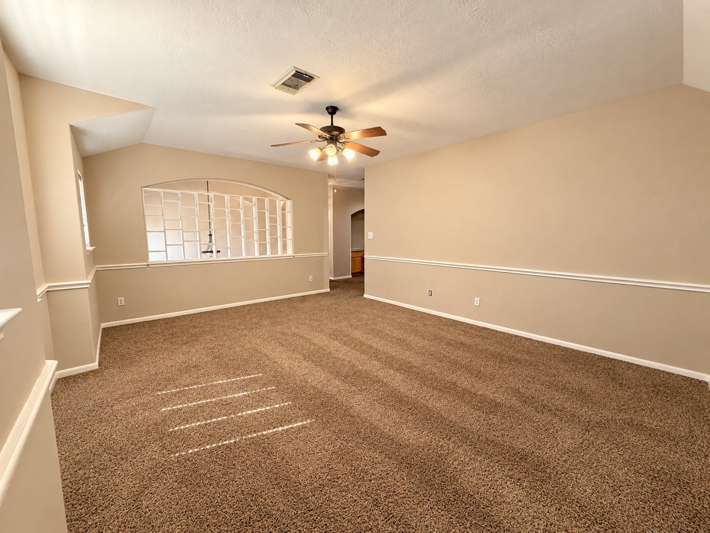 9226 Edgeloch Drive, Spring, TX 77379 9226 Edgeloch Drive, Spring, TX 77379