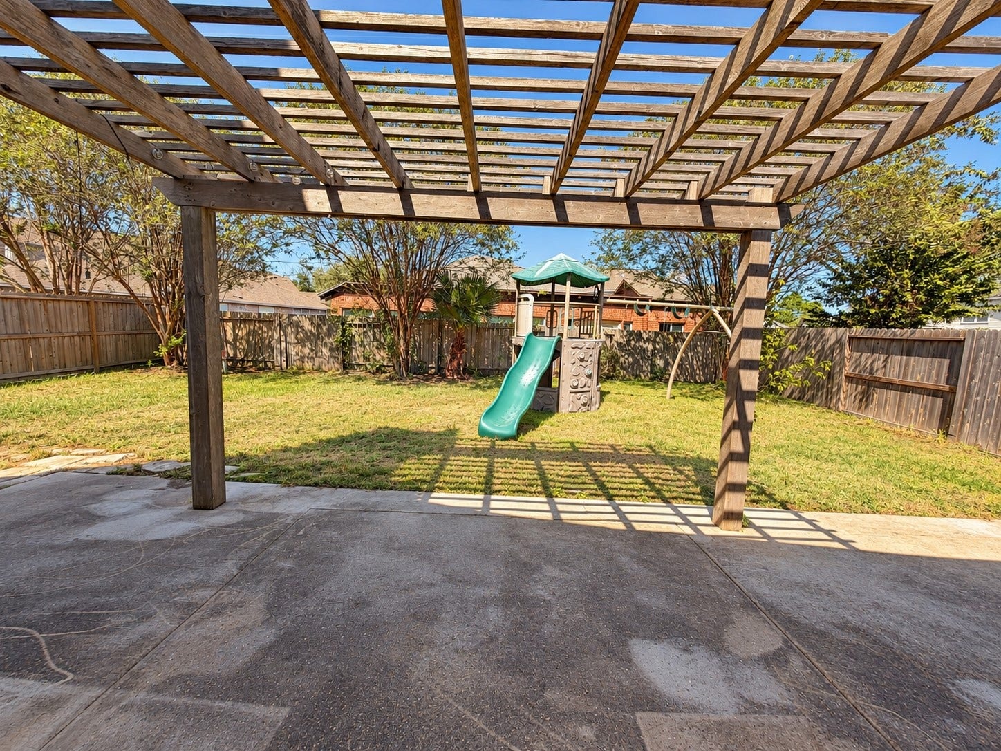 9226 Edgeloch Drive, Spring, TX 77379 9226 Edgeloch Drive, Spring, TX 77379