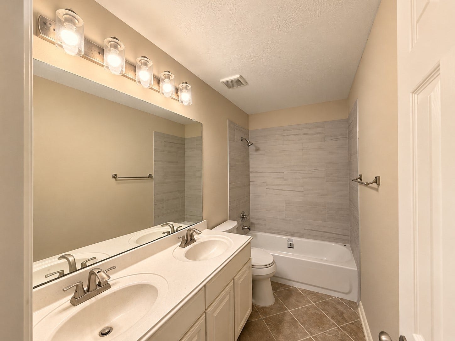 9226 Edgeloch Drive, Spring, TX 77379 9226 Edgeloch Drive, Spring, TX 77379