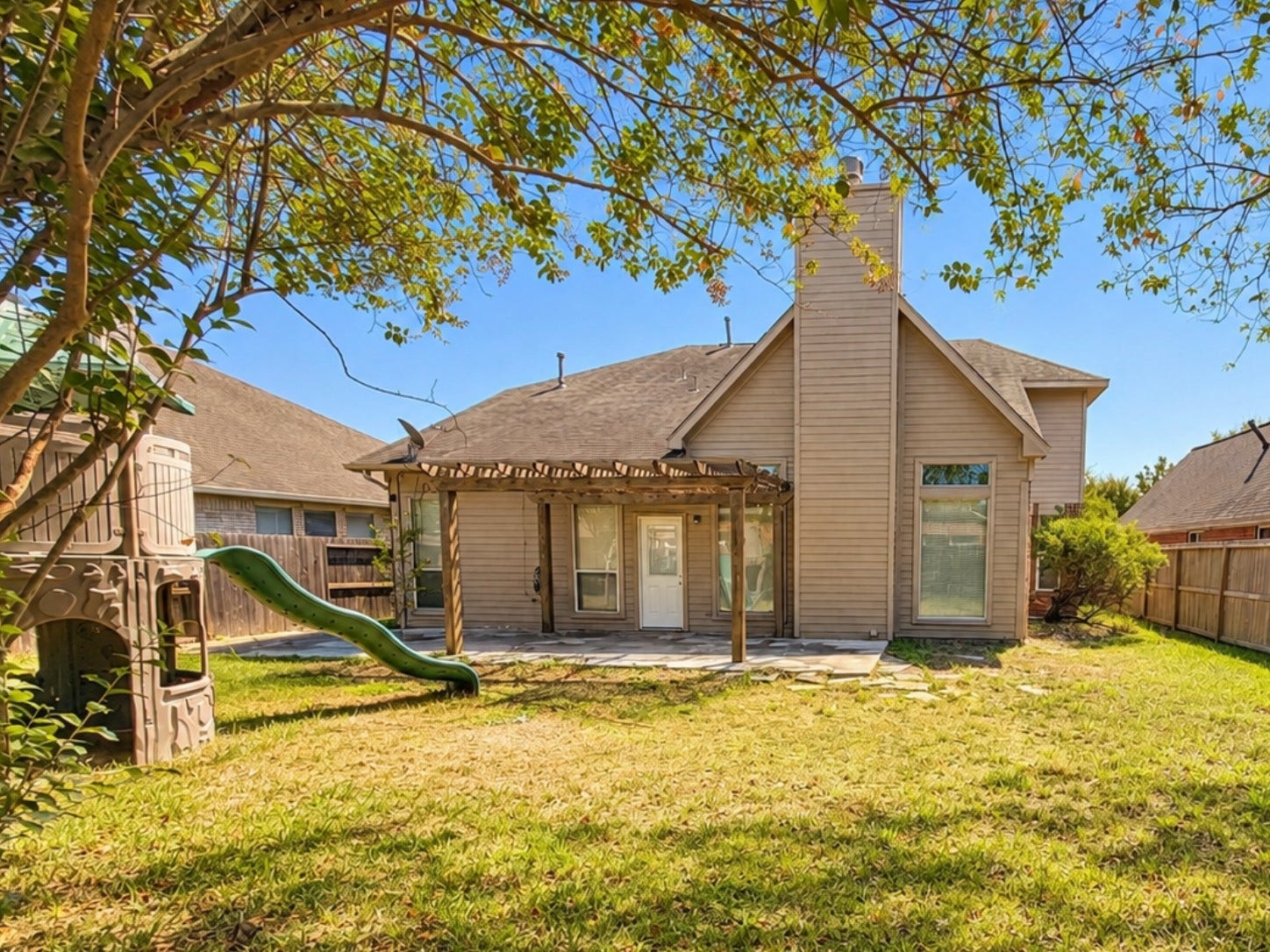 9226 Edgeloch Drive, Spring, TX 77379 9226 Edgeloch Drive, Spring, TX 77379
