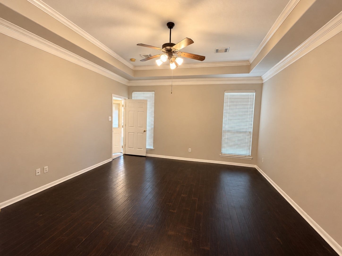 9226 Edgeloch Drive, Spring, TX 77379 9226 Edgeloch Drive, Spring, TX 77379