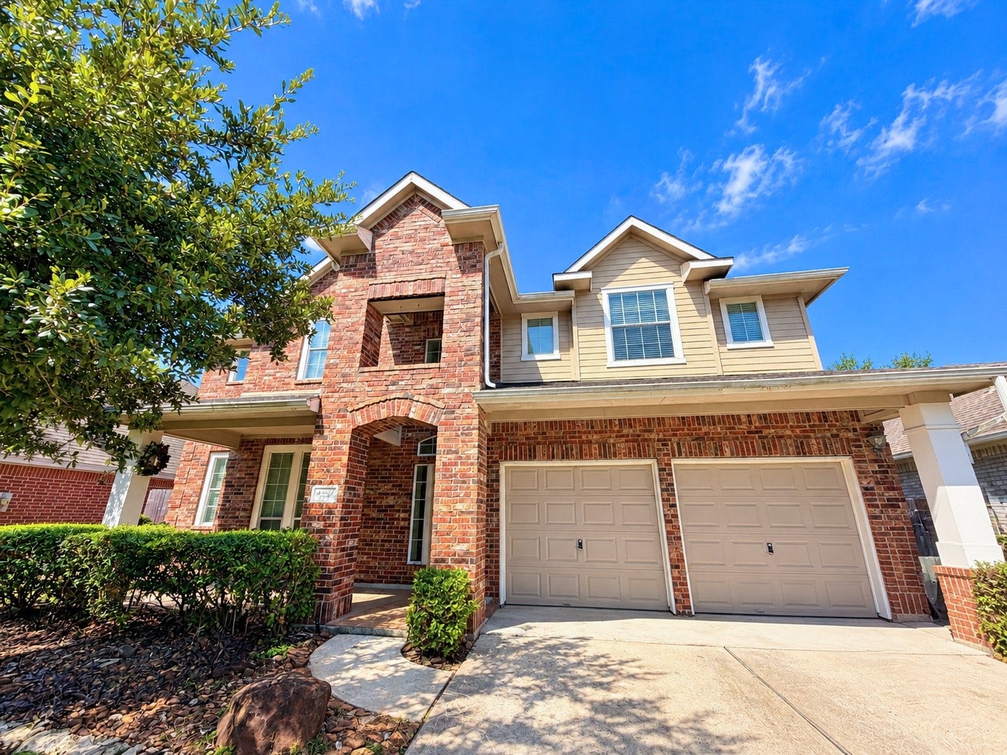 9226 Edgeloch Drive, Spring, TX 77379 9226 Edgeloch Drive, Spring, TX 77379