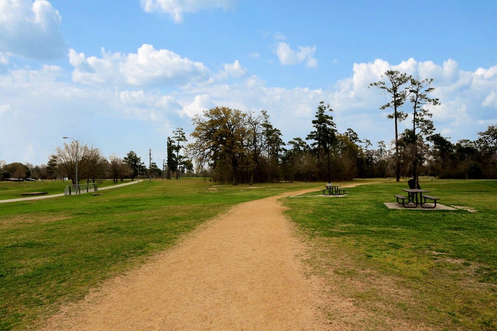 Getting out for a run, walk, dog or kid stroll, is as easy as walking out your door and turning left!