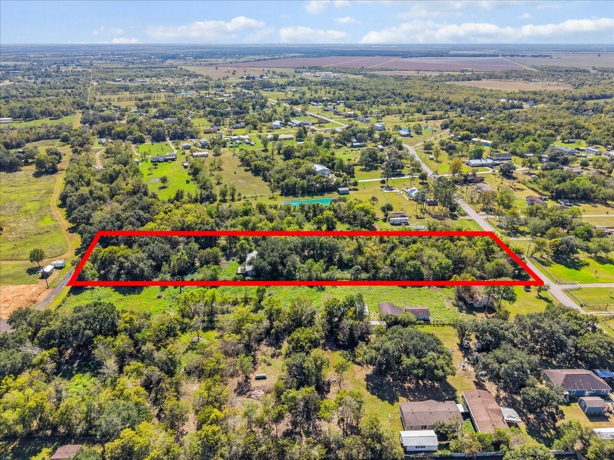 5029 1/2 Ike Franks Road, Santa Fe, TX 77517 The property is a rectangular shape and measures at just over 2 acres.