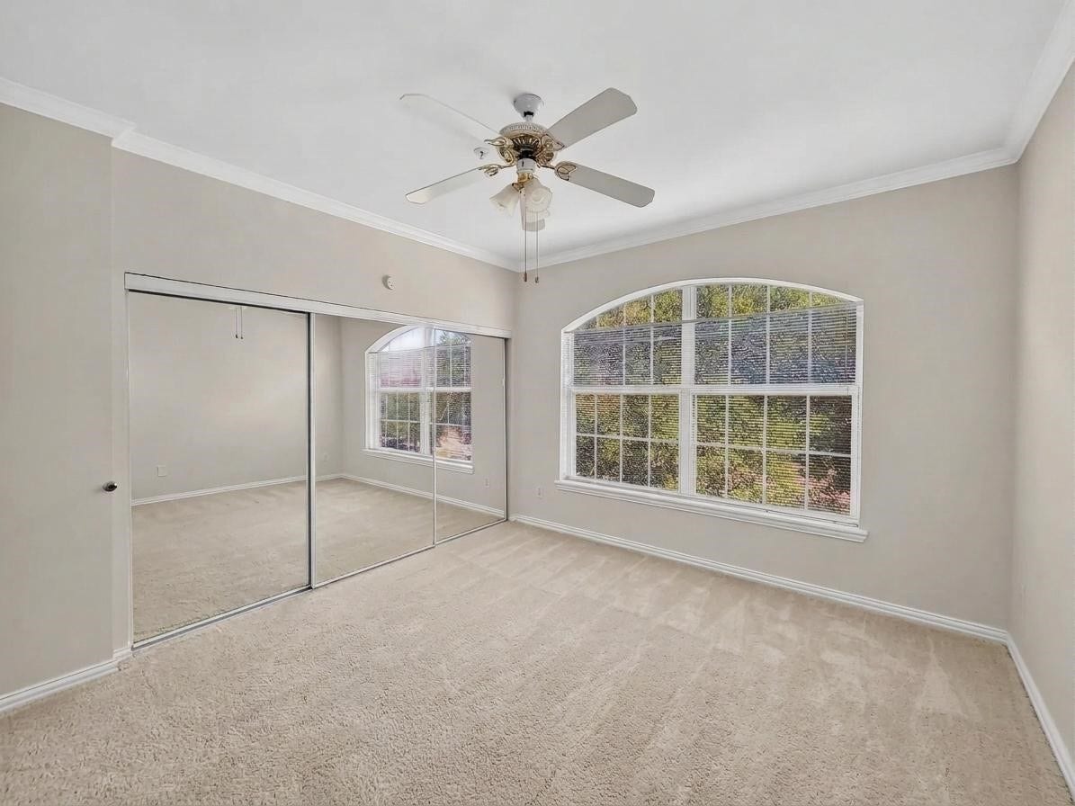 2111 Welch, #B214, Houston, TX 77019 2111 Welch, #B214, Houston, TX 77019