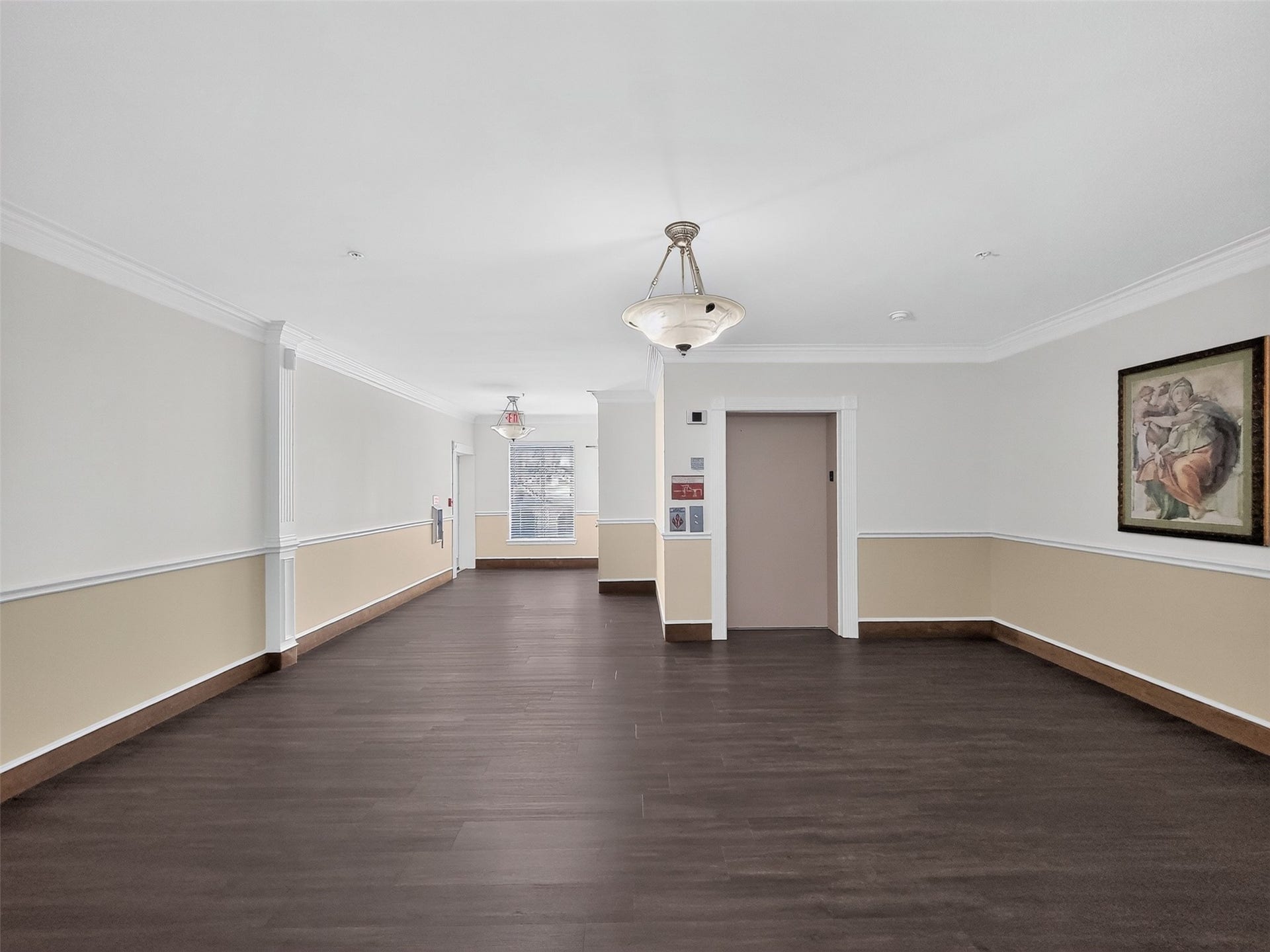 2111 Welch, #B214, Houston, TX 77019 2111 Welch, #B214, Houston, TX 77019