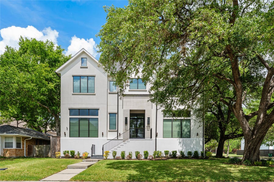 Property photo for 3202 Glen Haven Boulevard, Houston, TX