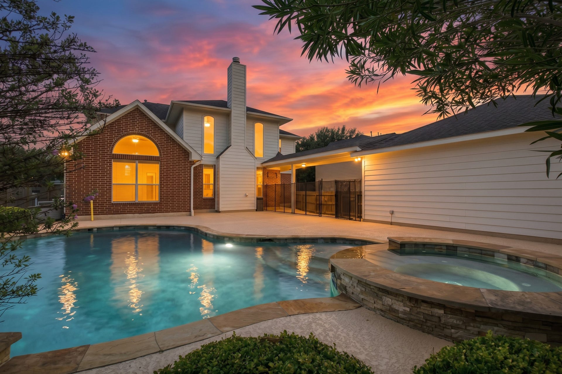 Just imagine yourself chilling in your backyard at sunset!