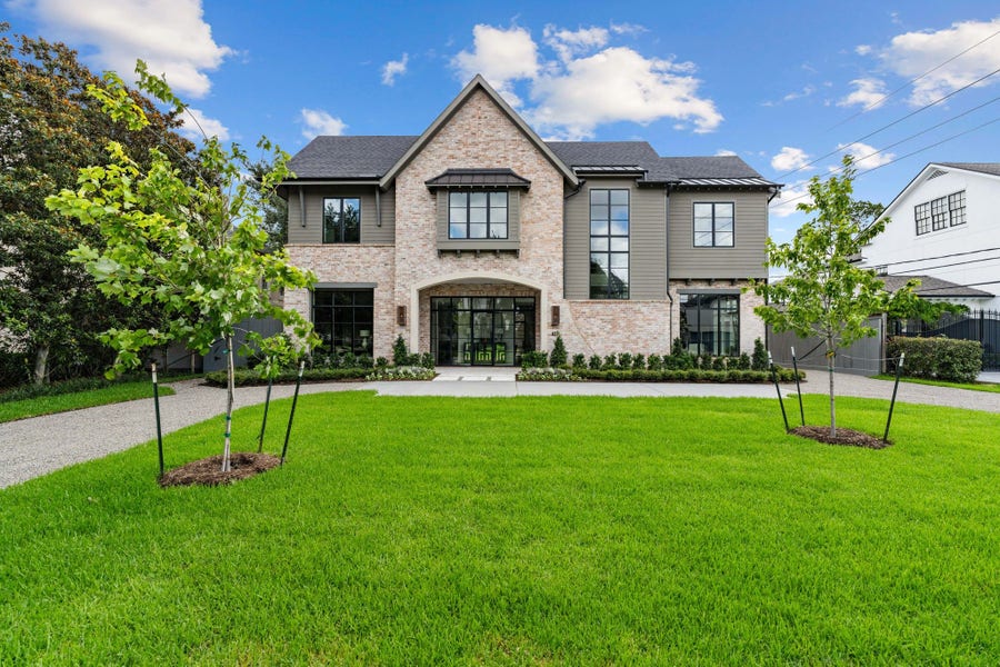 Property photo for 827 Rocky River Road, Houston, TX