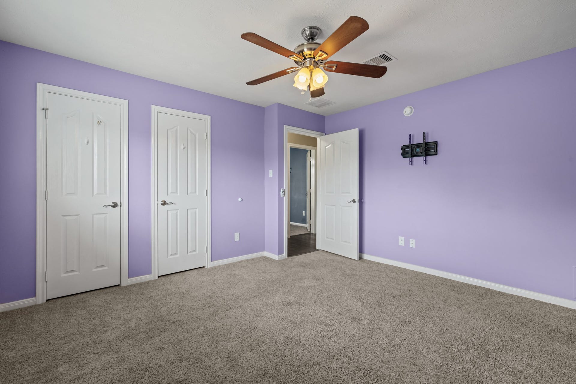 28027 Trade Wind Court, Rosharon, TX 77583 28027 Trade Wind Court, Rosharon, TX 77583