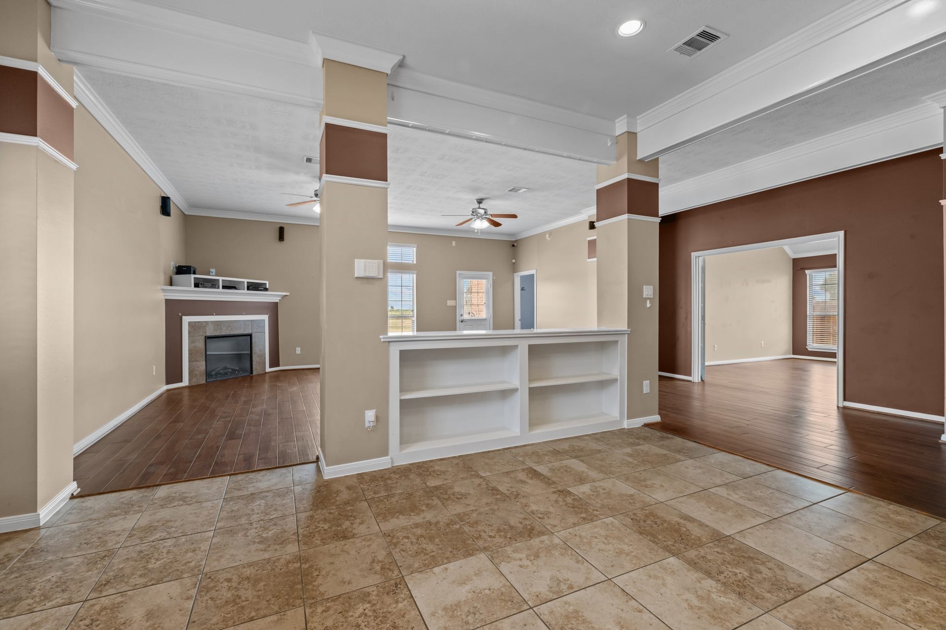 28027 Trade Wind Court, Rosharon, TX 77583 28027 Trade Wind Court, Rosharon, TX 77583