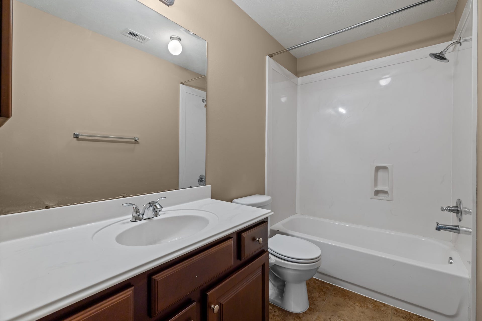 28027 Trade Wind Court, Rosharon, TX 77583 28027 Trade Wind Court, Rosharon, TX 77583