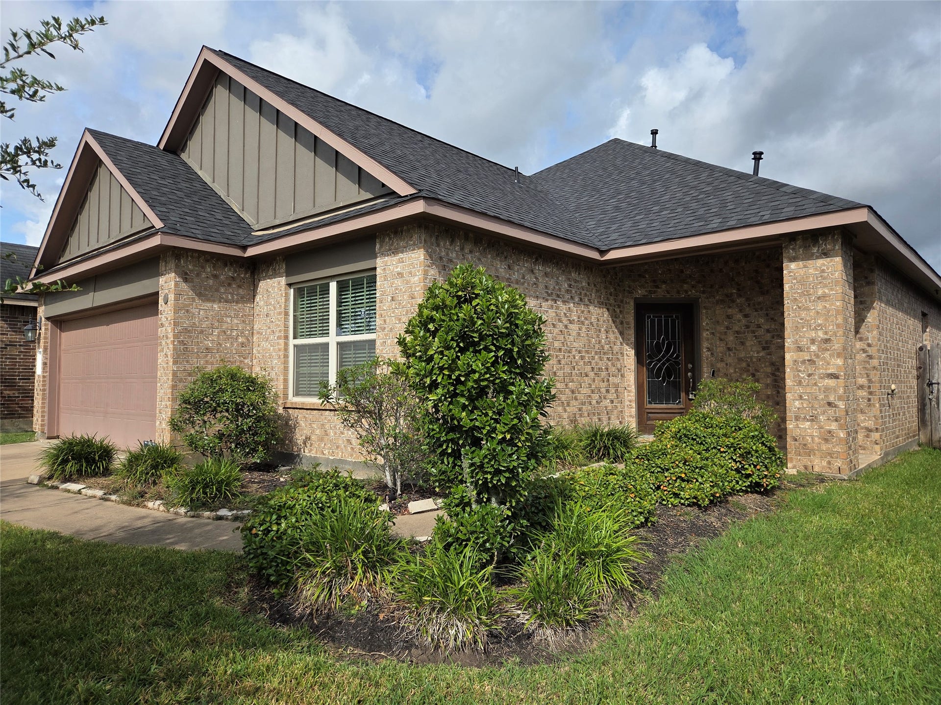 722 Mill Spring Court, Rosenberg, TX 77469 722 Mill Spring Court, Rosenberg, TX 77469
