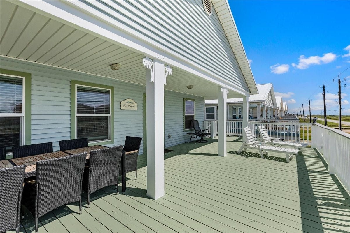 2927 Blue Water Highway, Surfside Beach, TX 77541 2927 Blue Water Highway, Surfside Beach, TX 77541