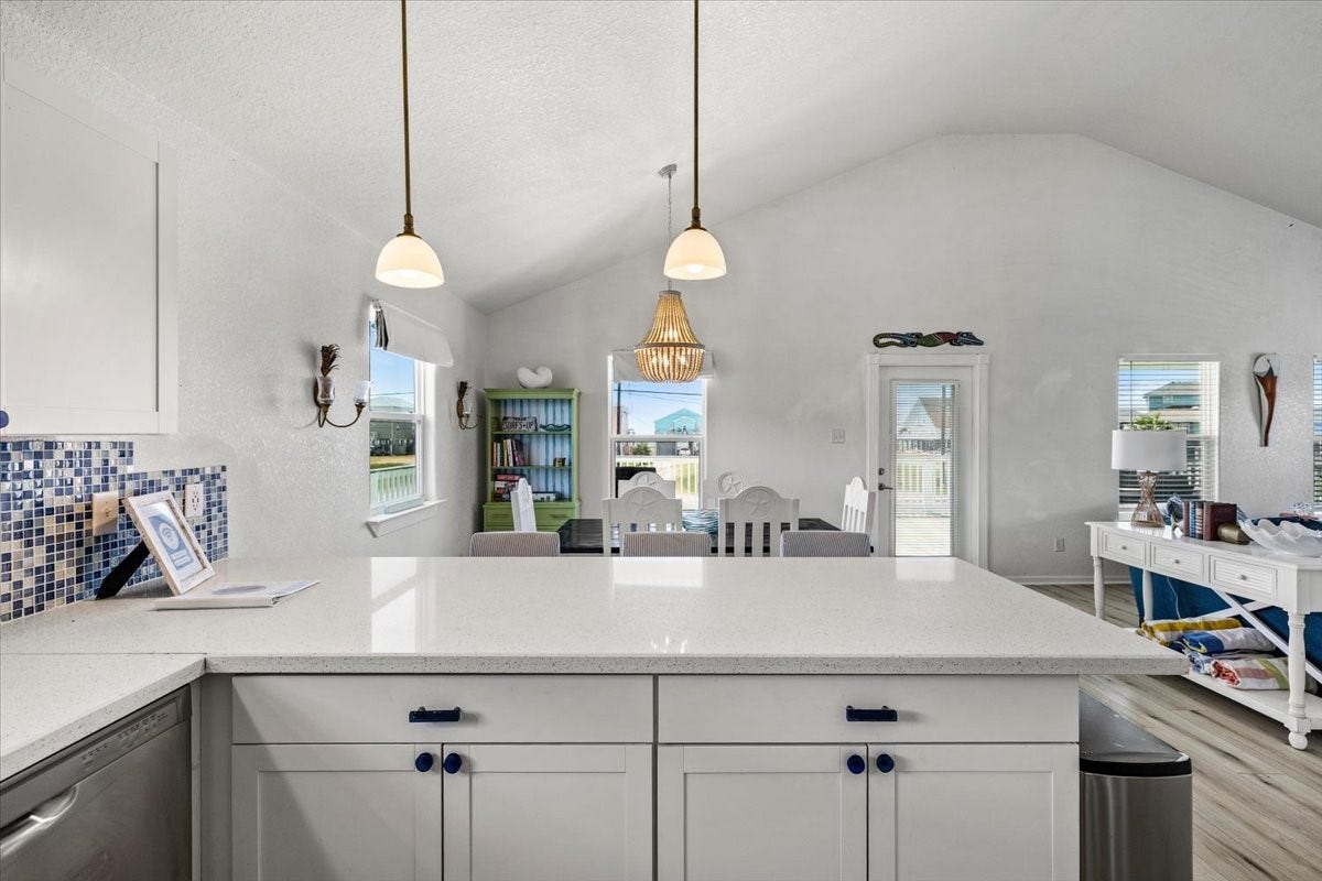 2927 Blue Water Highway, Surfside Beach, TX 77541 2927 Blue Water Highway, Surfside Beach, TX 77541