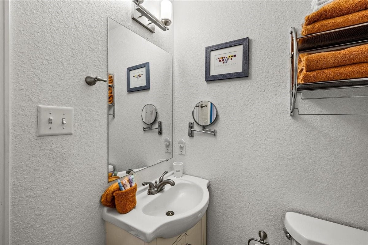 2927 Blue Water Highway, Surfside Beach, TX 77541 2927 Blue Water Highway, Surfside Beach, TX 77541