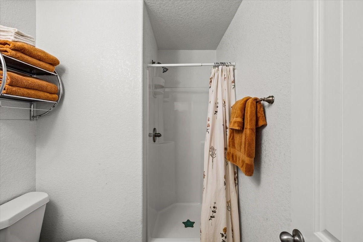 2927 Blue Water Highway, Surfside Beach, TX 77541 2927 Blue Water Highway, Surfside Beach, TX 77541