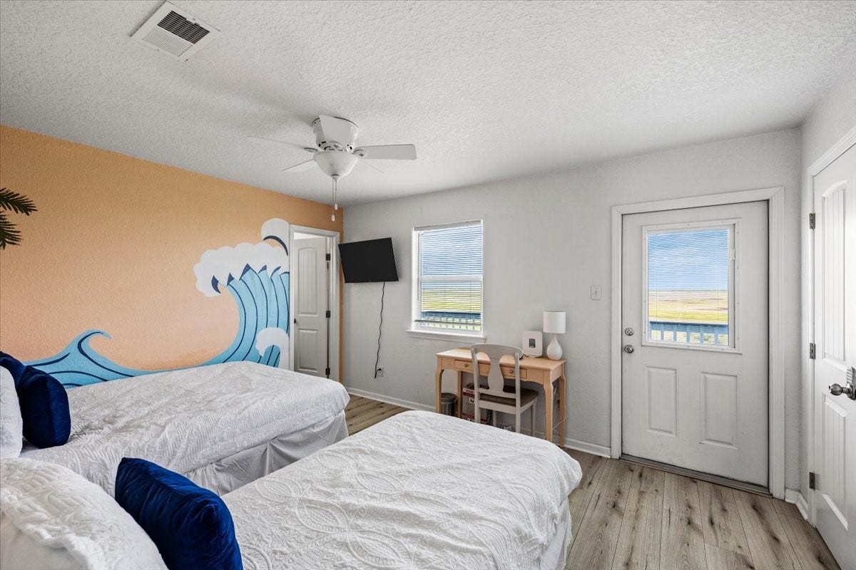 2927 Blue Water Highway, Surfside Beach, TX 77541 2927 Blue Water Highway, Surfside Beach, TX 77541