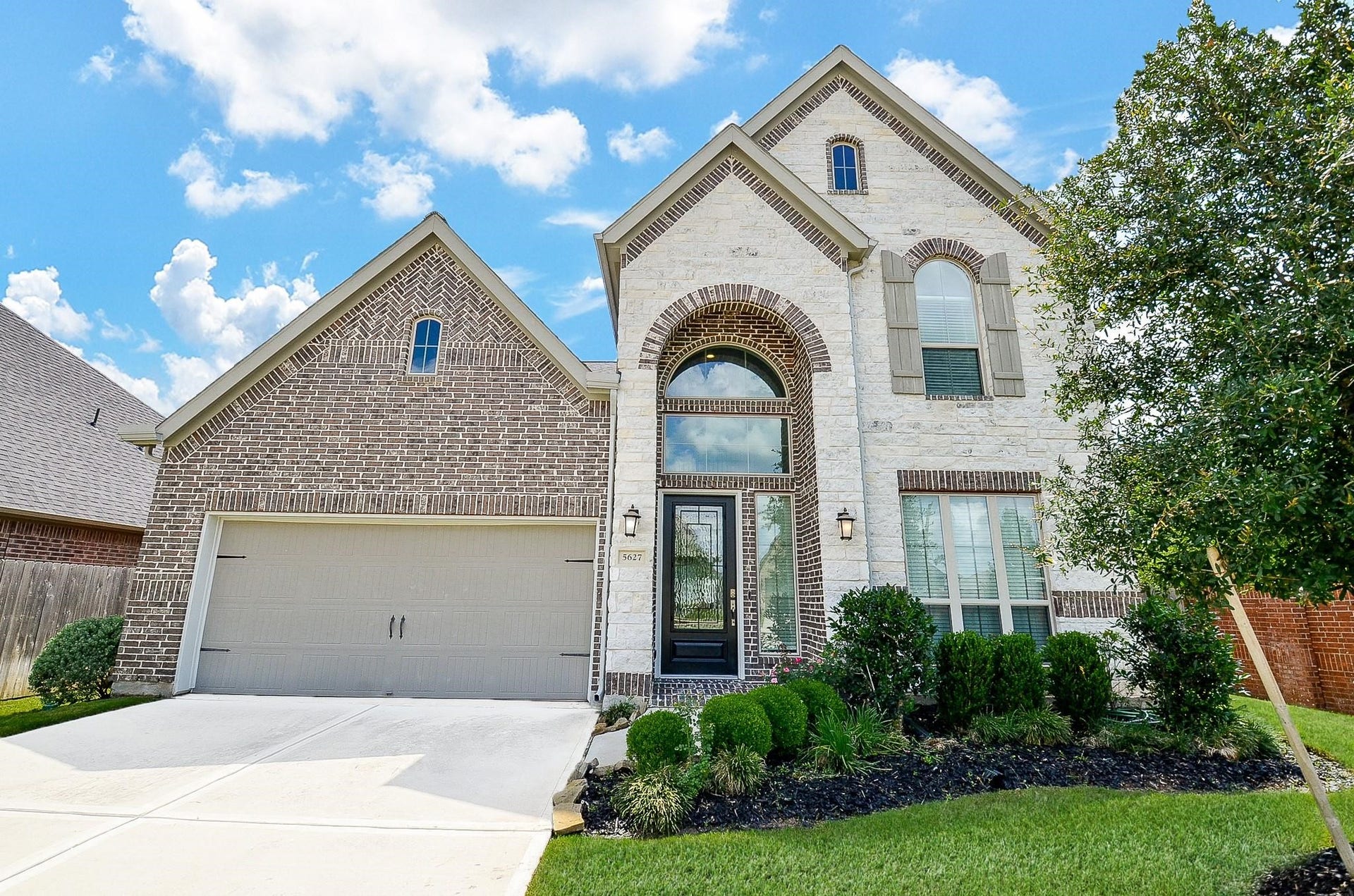 5627 Bending Crest Court, Sugar Land, TX 77459 5627 Bending Crest Court, Sugar Land, TX 77459