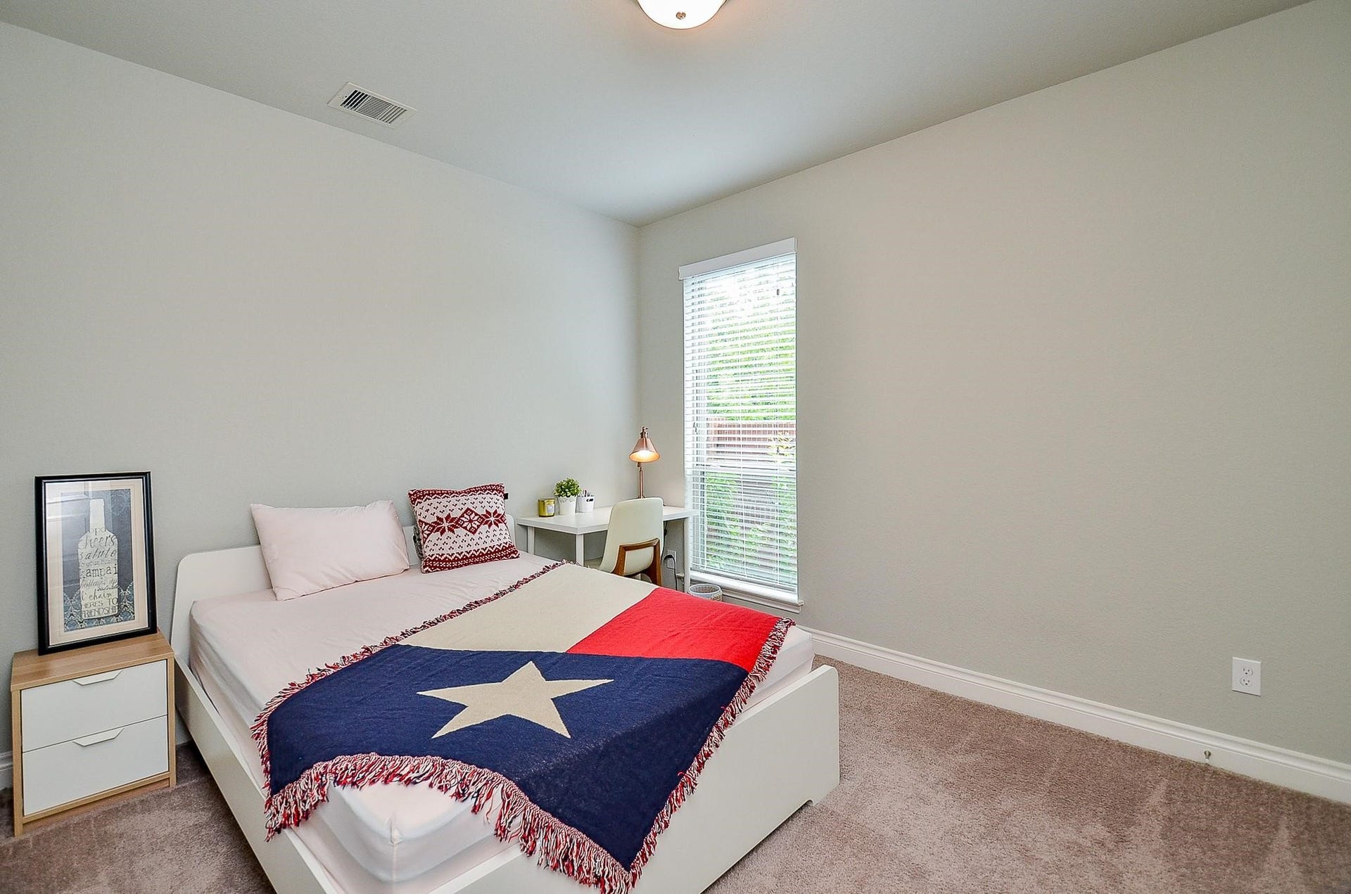 5627 Bending Crest Court, Sugar Land, TX 77459 5627 Bending Crest Court, Sugar Land, TX 77459