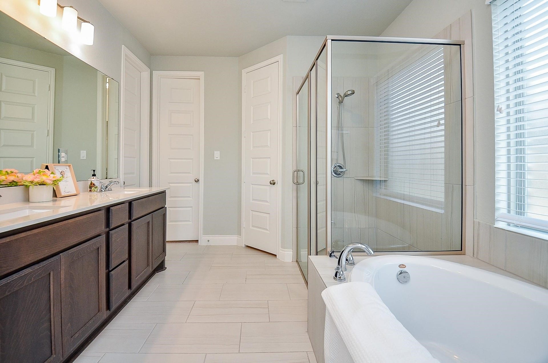 5627 Bending Crest Court, Sugar Land, TX 77459 5627 Bending Crest Court, Sugar Land, TX 77459