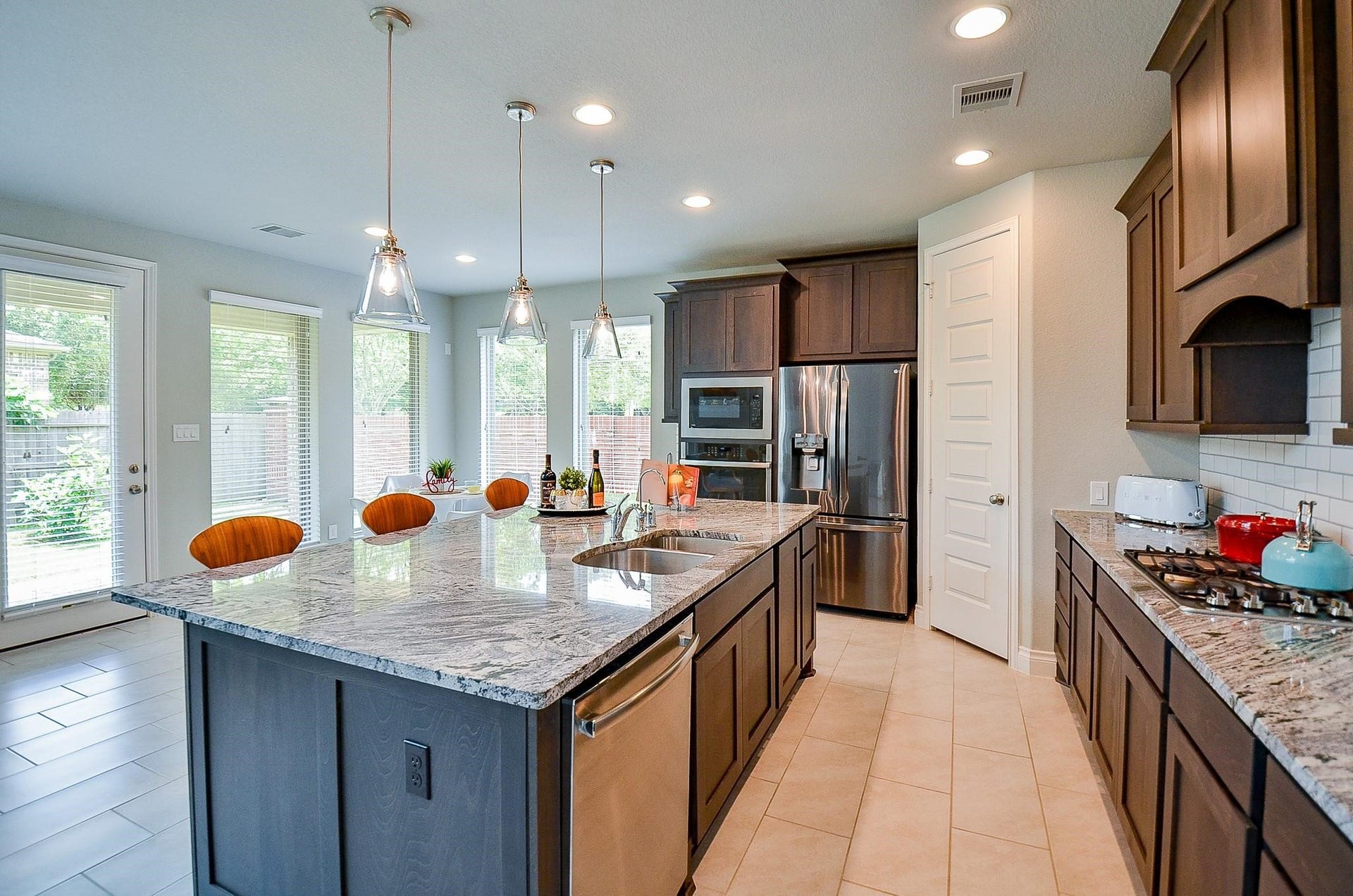 5627 Bending Crest Court, Sugar Land, TX 77459 5627 Bending Crest Court, Sugar Land, TX 77459