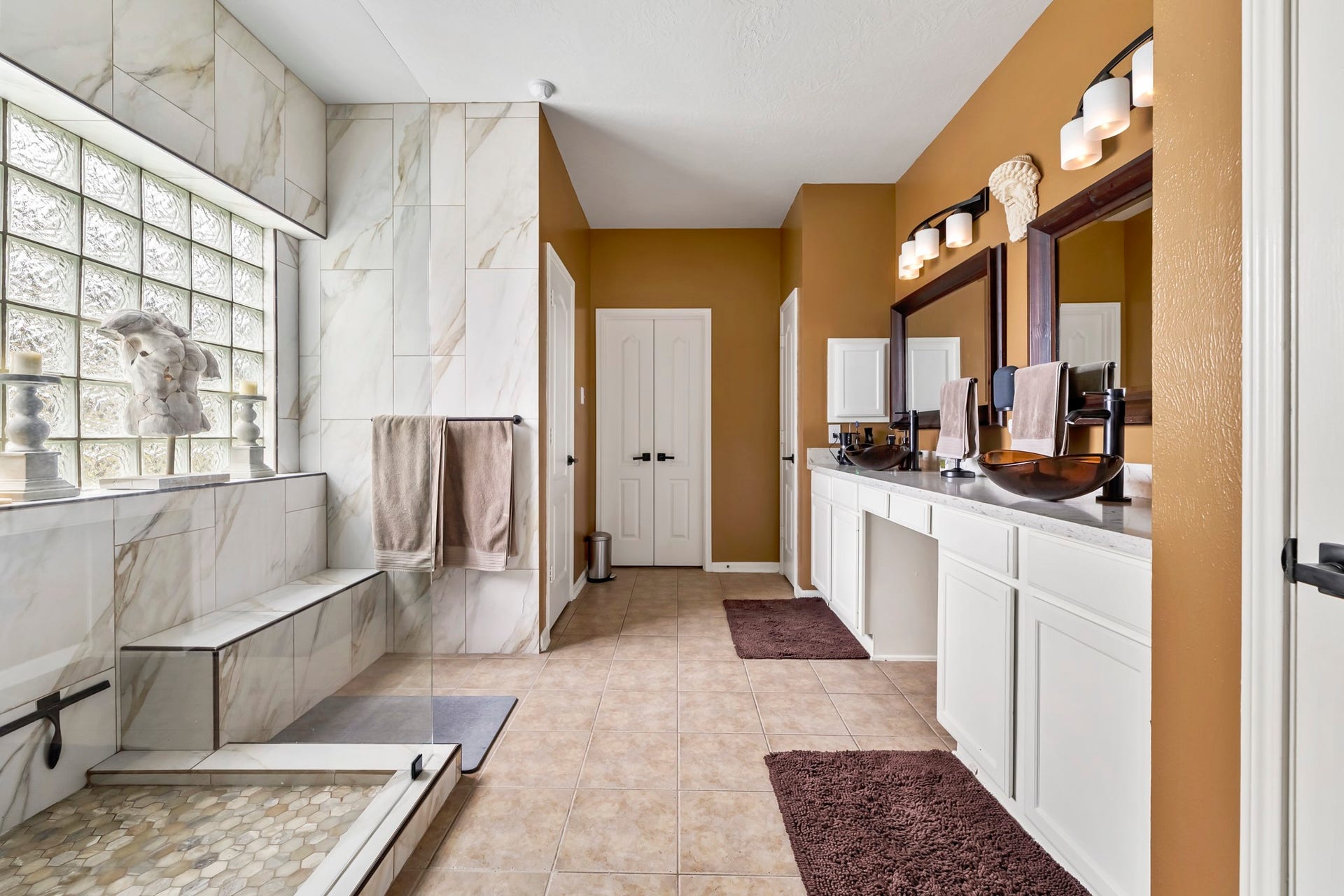 13402 Durbridge Trail Drive, Houston, TX 77065 Ensuite Bath