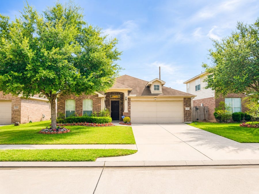 Property photo for 21506 Rose Mill Drive, Kingwood, TX