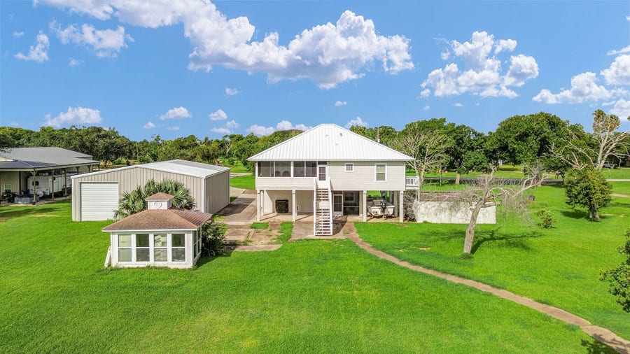 Property photo for 5256 County Road 469, Brazoria, TX