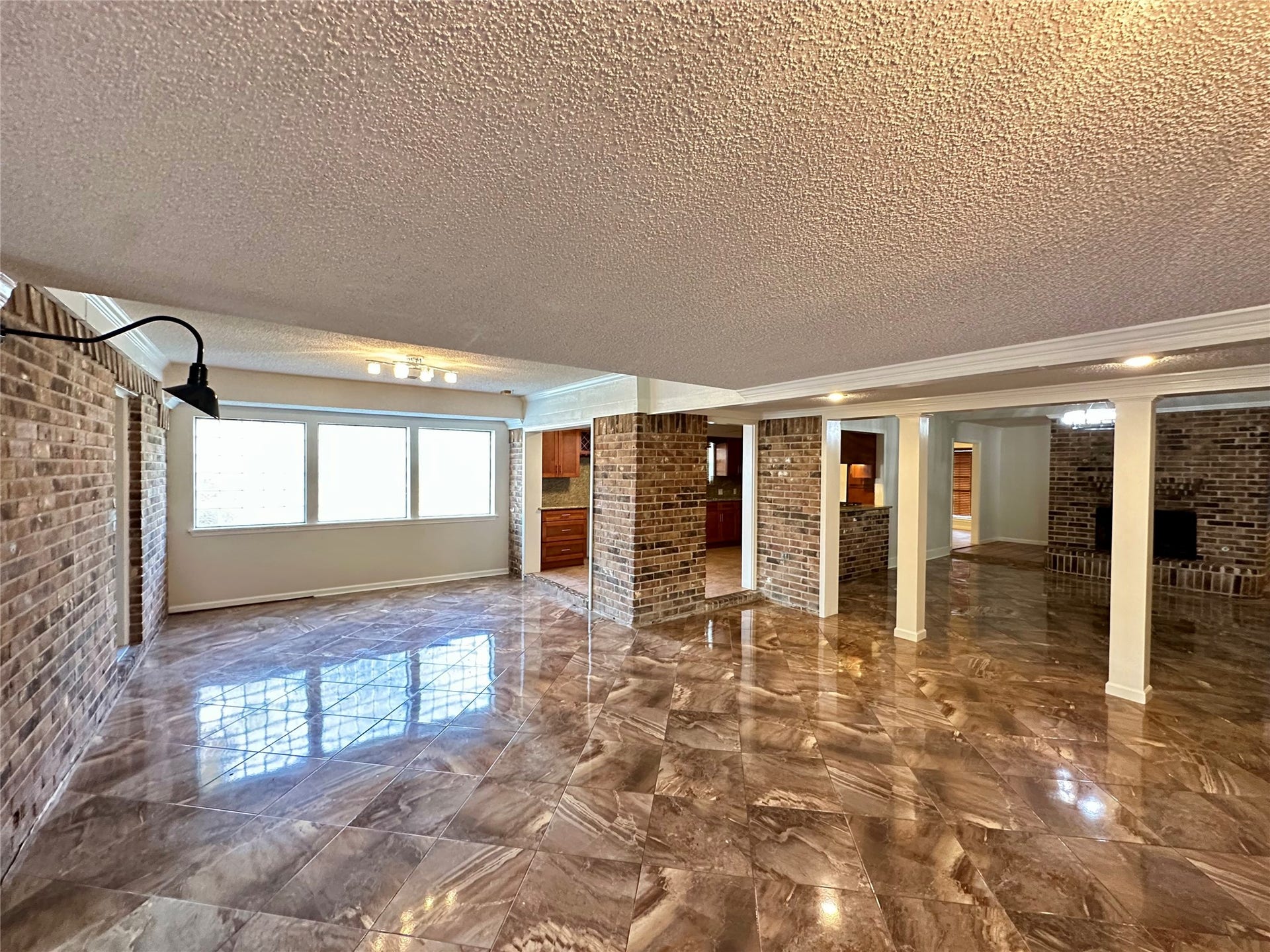 3010 Pine Street, Galveston, TX 77551 3010 Pine Street, Galveston, TX 77551