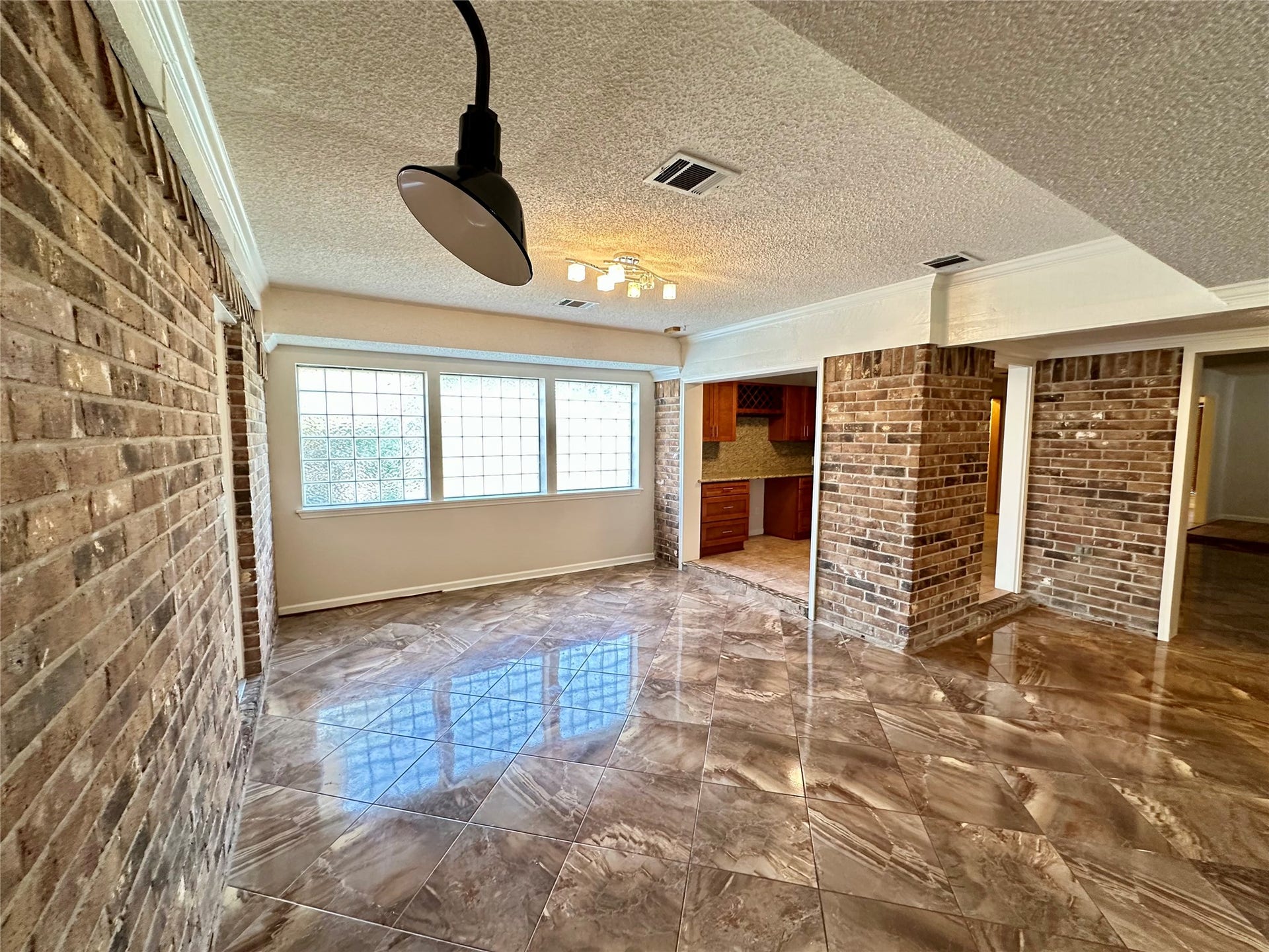 3010 Pine Street, Galveston, TX 77551 3010 Pine Street, Galveston, TX 77551