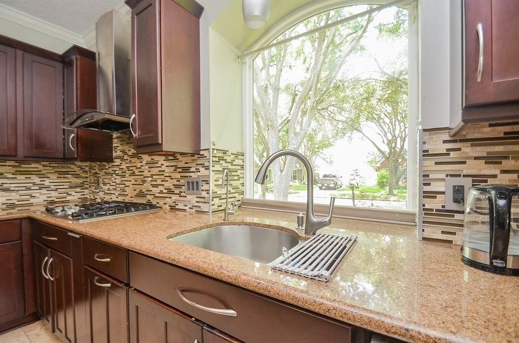 7103 Adobe Meadows Court, Sugar Land, TX 77479 7103 Adobe Meadows Court, Sugar Land, TX 77479