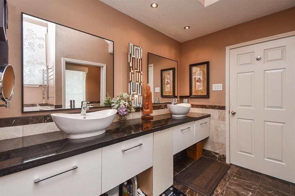 7103 Adobe Meadows Court, Sugar Land, TX 77479 7103 Adobe Meadows Court, Sugar Land, TX 77479