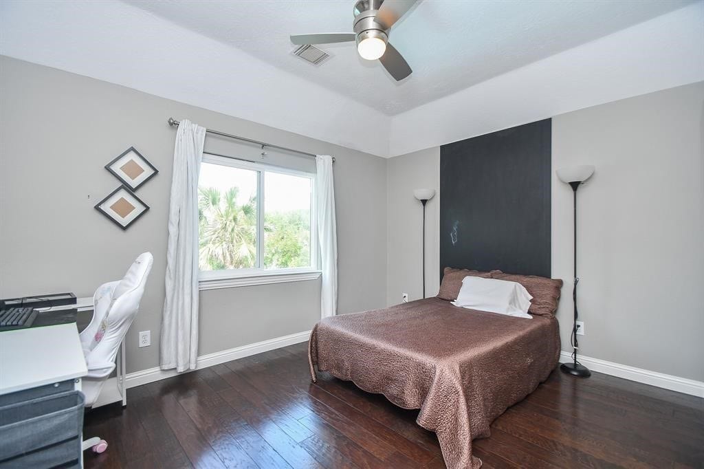 7103 Adobe Meadows Court, Sugar Land, TX 77479 7103 Adobe Meadows Court, Sugar Land, TX 77479