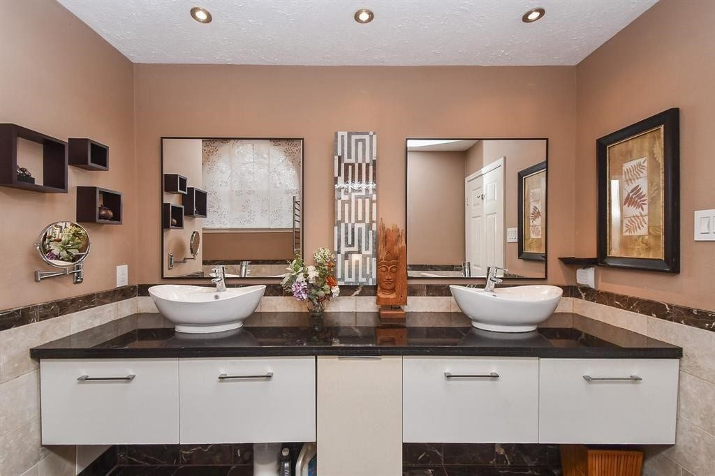 7103 Adobe Meadows Court, Sugar Land, TX 77479 7103 Adobe Meadows Court, Sugar Land, TX 77479